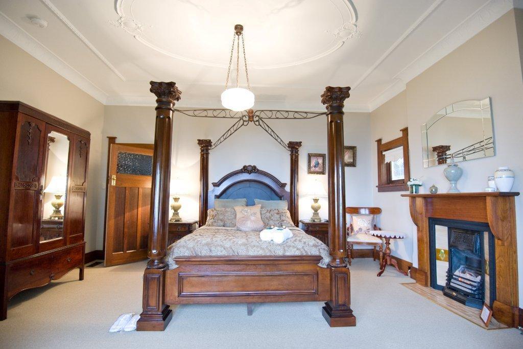 วินดราไดน์ บูติค เบด แอนด์ เบรคฟาสท์ Bed & Breakfast คาทุมบา ภายนอก รูปภาพ